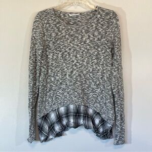 Cloud Chaser Liteweight Sweater‎
